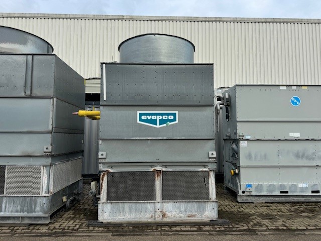 Foto 1-6-verdampingscond. Evapco 872kw.jpg